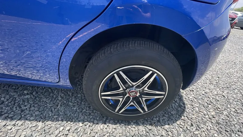 Nissan March 2017