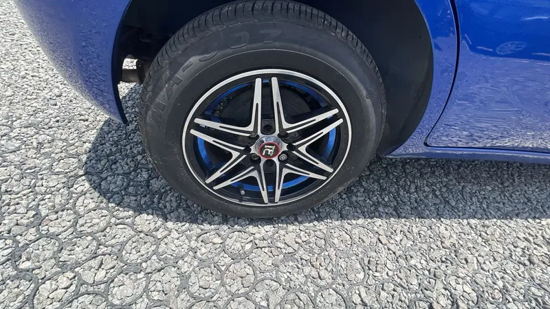 Nissan March 2017