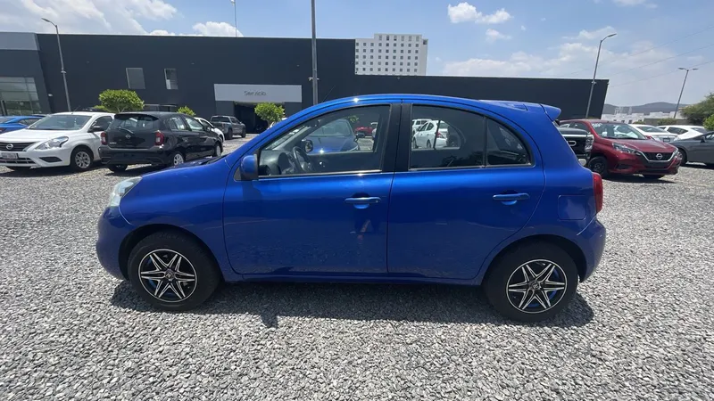 Nissan March 2017