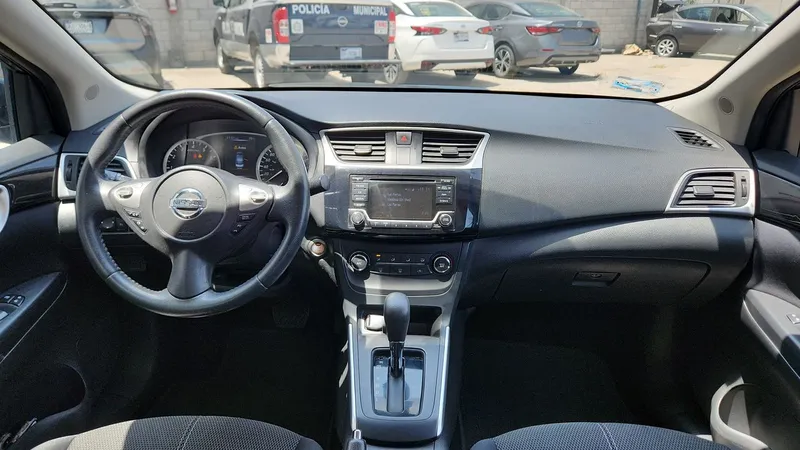 Nissan Sentra 2016