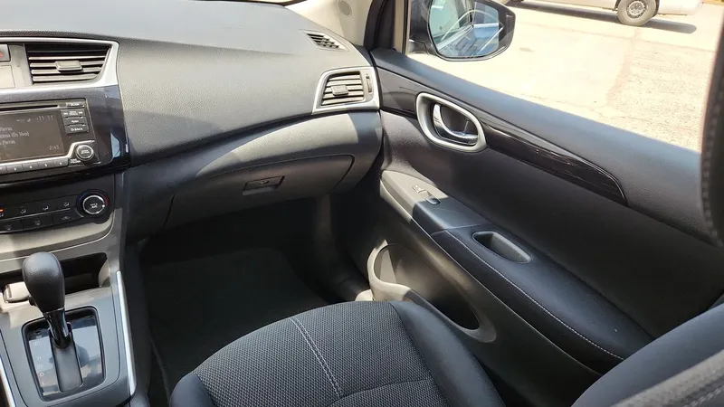 Nissan Sentra 2016