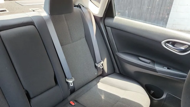 Nissan Sentra 2016