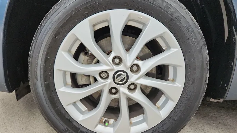 Nissan Sentra 2016