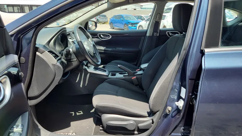 Nissan Sentra 2016