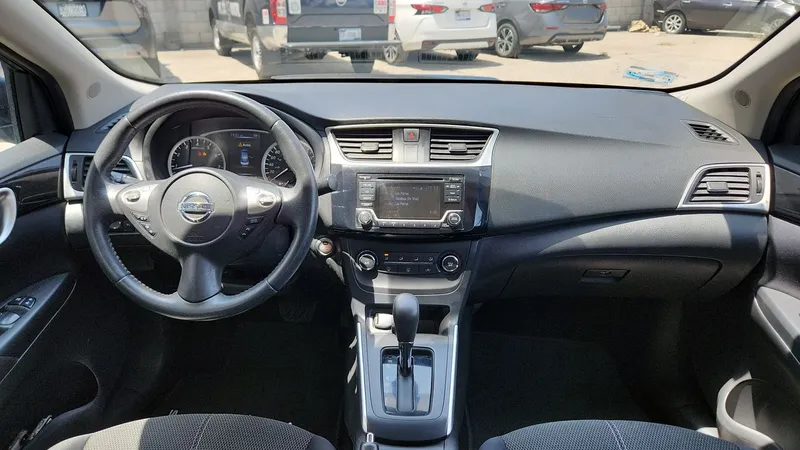 Nissan Sentra 2016