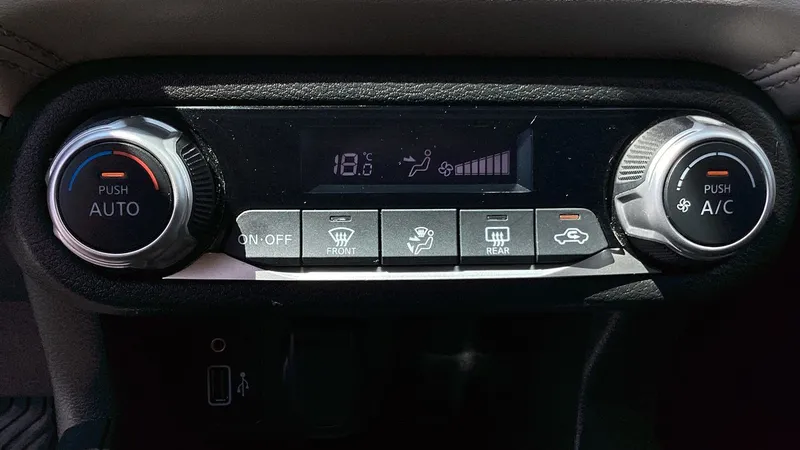 Nissan Versa 2022