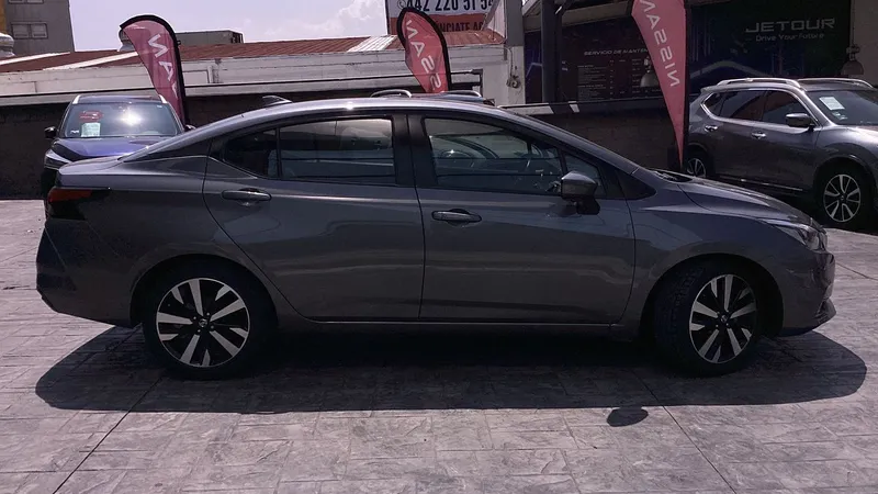 Nissan Versa 2022