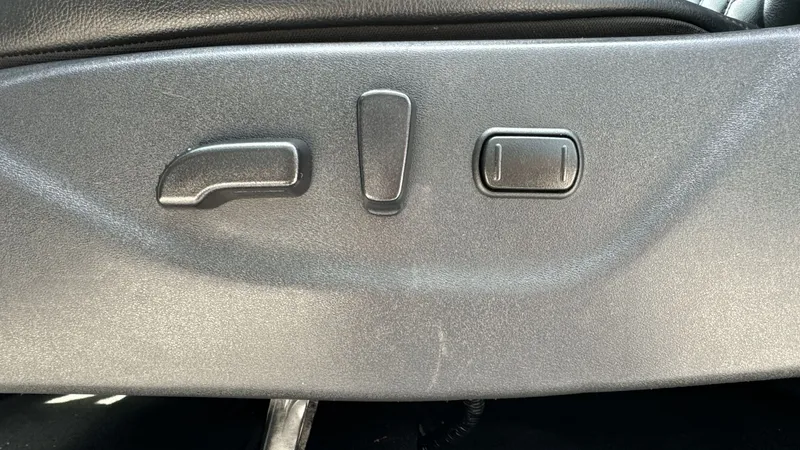 Nissan Frontier 2023