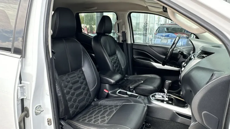 Nissan Frontier 2023