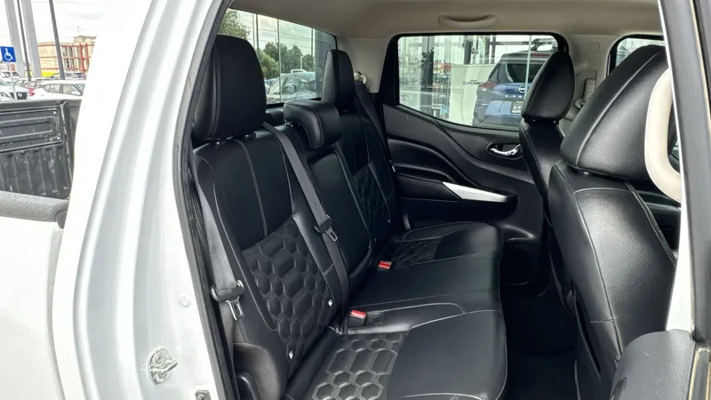 Nissan Frontier 2023