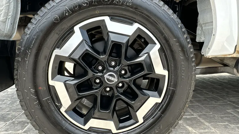 Nissan Frontier 2023