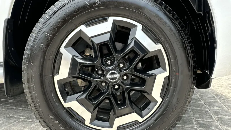 Nissan Frontier 2023