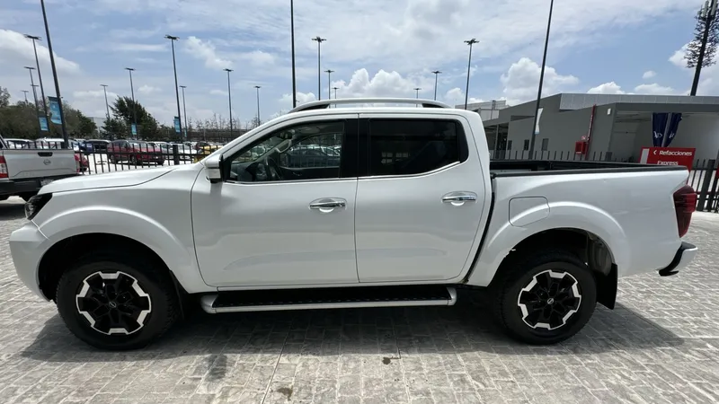 Nissan Frontier 2023