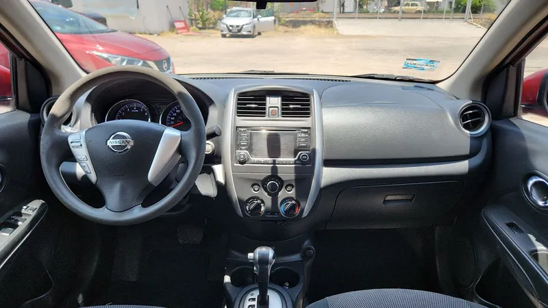 Nissan Versa 2019