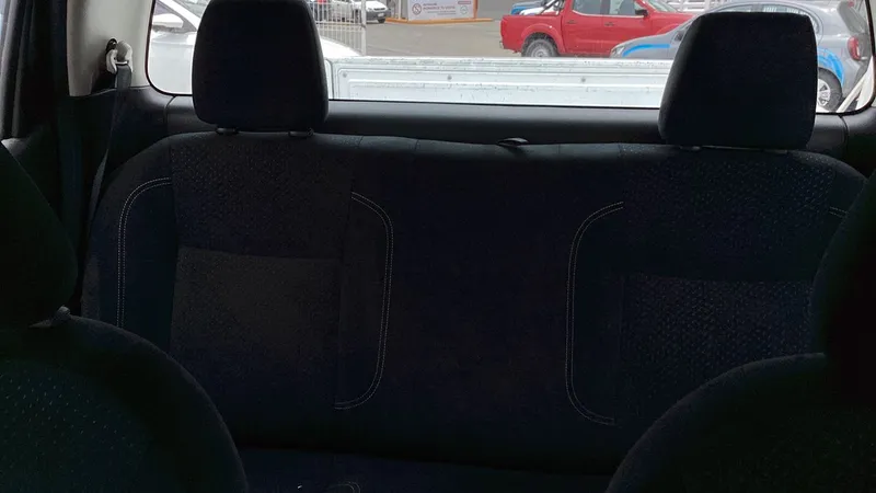 Nissan Np300 2018