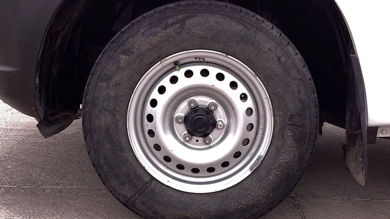 Nissan Np300 2018