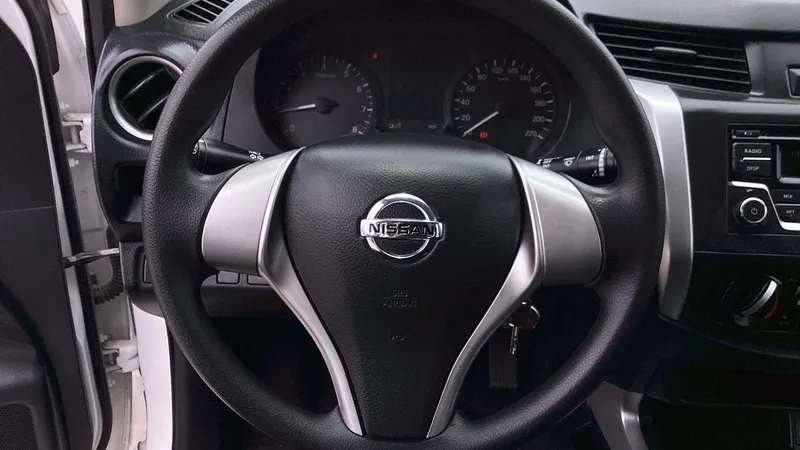 Nissan Np300 2018