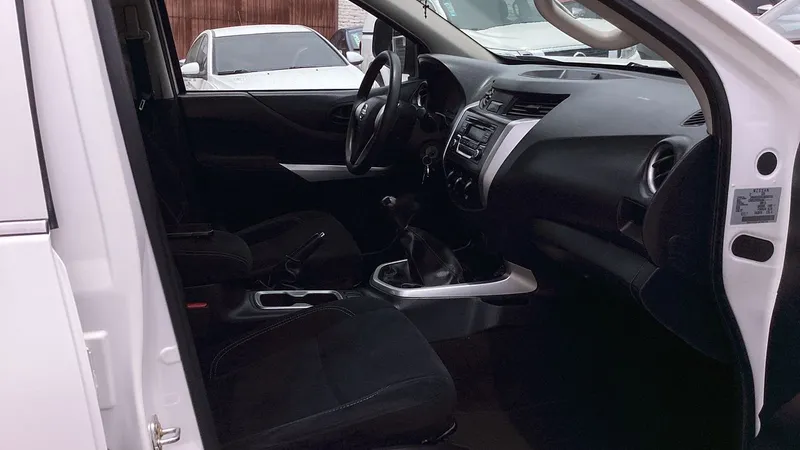 Nissan Np300 2018