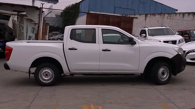 Nissan Np300 2018