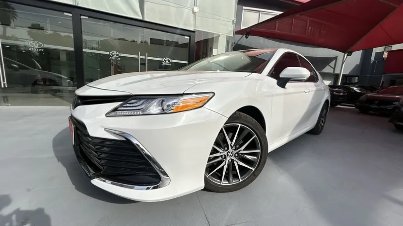 Toyota Camry 2022