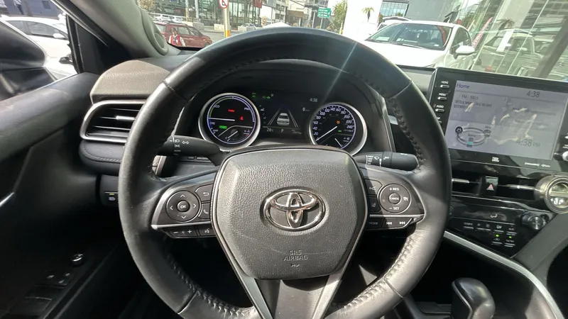 Toyota Camry 2022