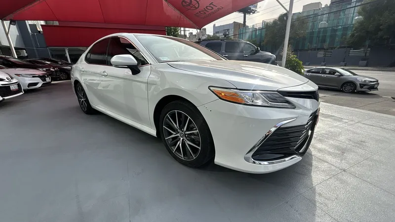 Toyota Camry 2022