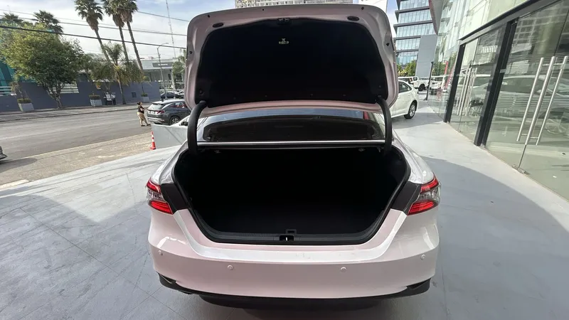Toyota Camry 2022