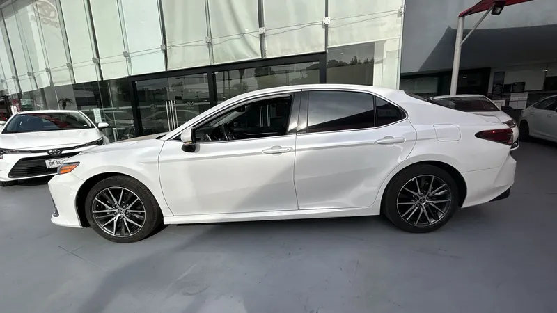 Toyota Camry 2022
