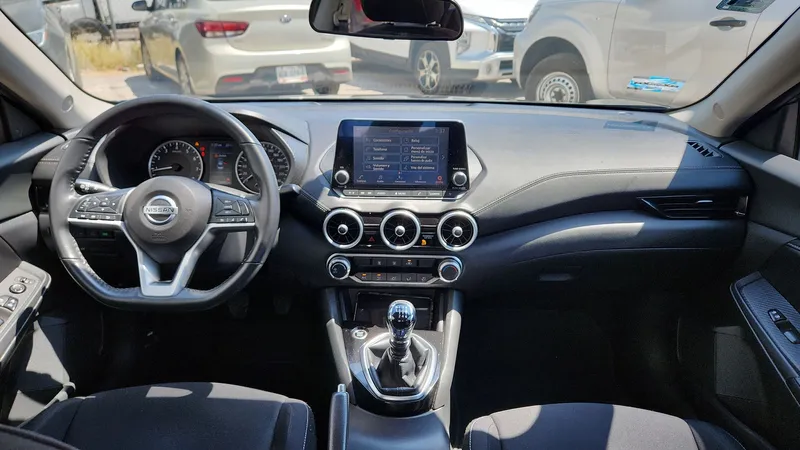 Nissan Sentra 2021