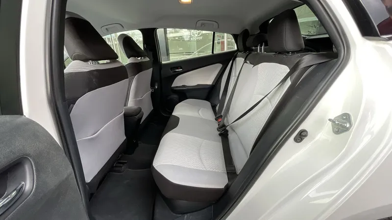 Toyota Prius 2017