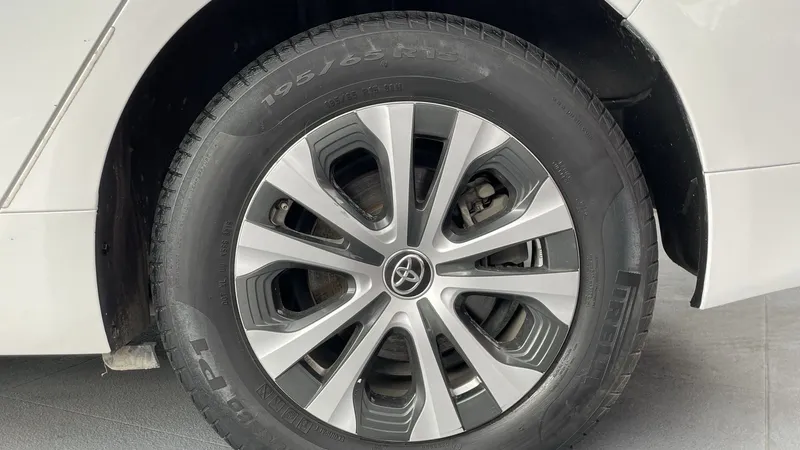 Toyota Prius 2017