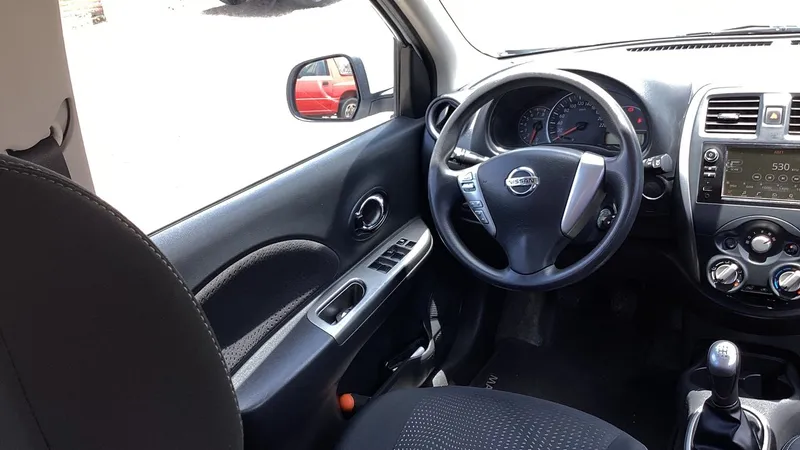 Nissan March 2020