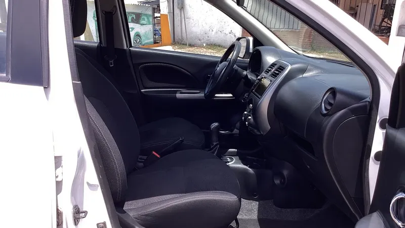 Nissan March 2020