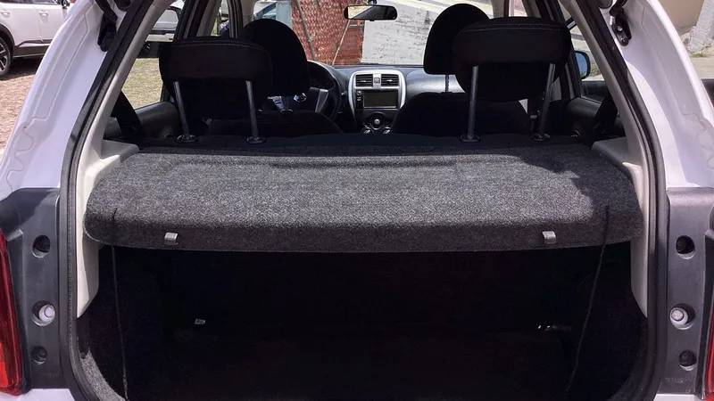 Nissan March 2020
