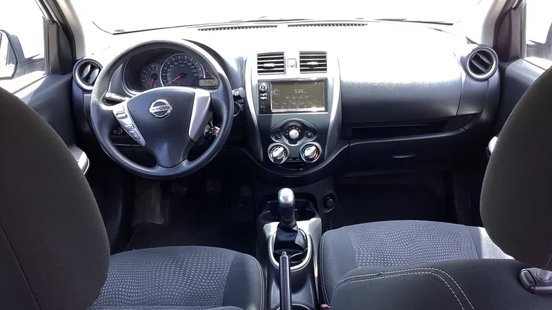 Nissan March 2020