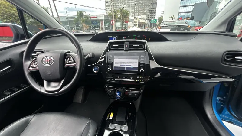 Toyota Prius 2020