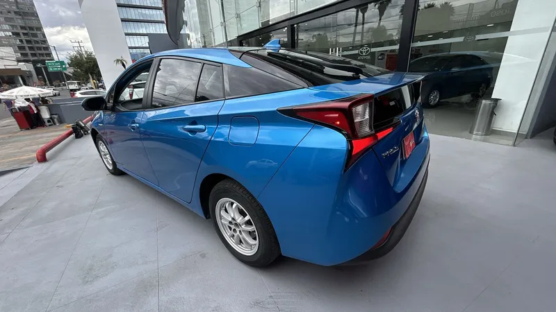 Toyota Prius 2020