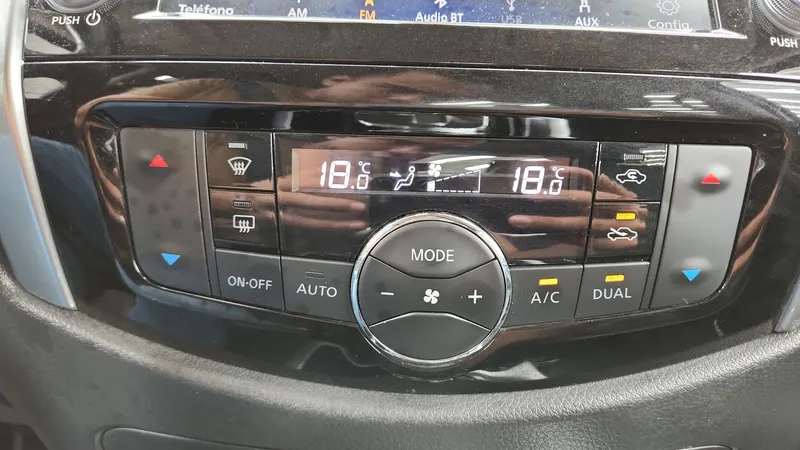 Nissan Frontier 2023