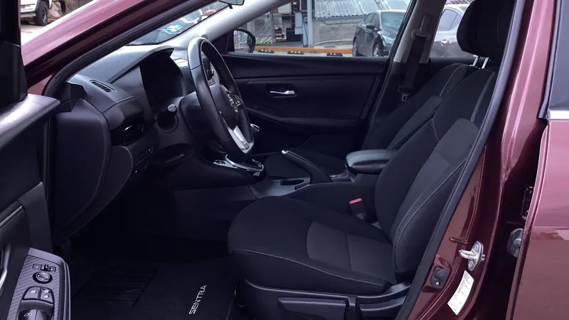 Nissan Sentra 2023