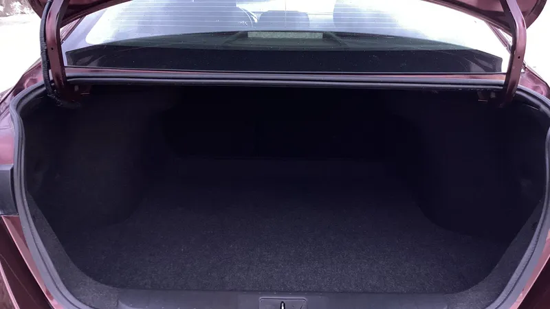 Nissan Sentra 2023
