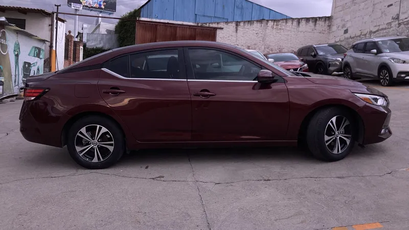 Nissan Sentra 2023