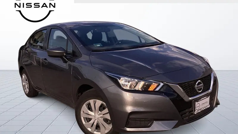 Nissan Versa 2021