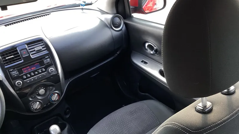 Nissan March 2018
