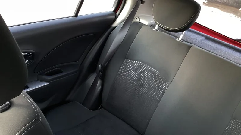 Nissan March 2018