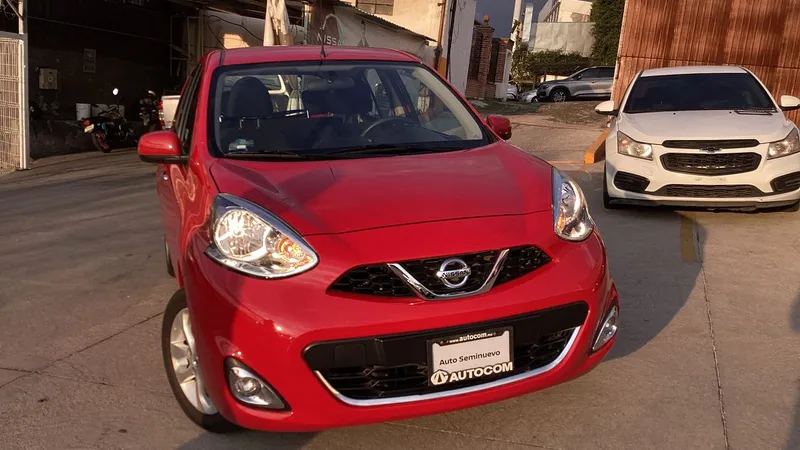 Nissan March 2018