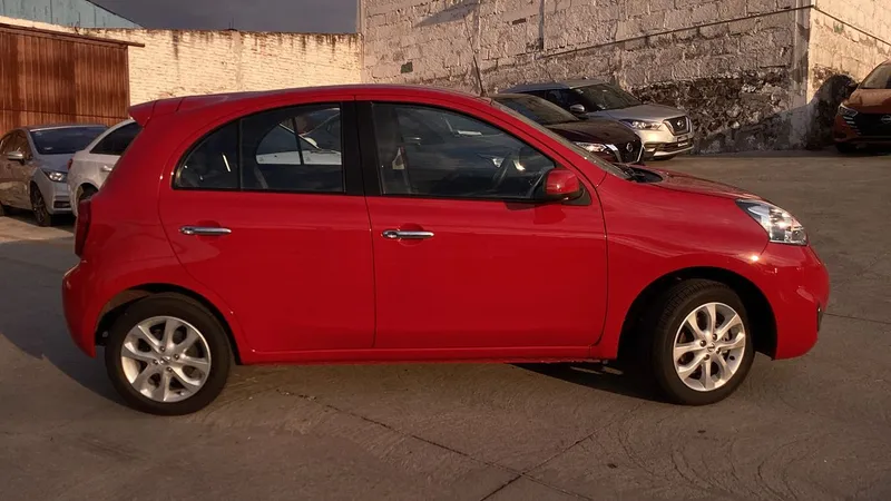 Nissan March 2018