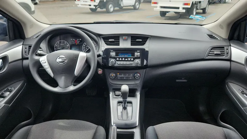 Nissan Sentra 2019