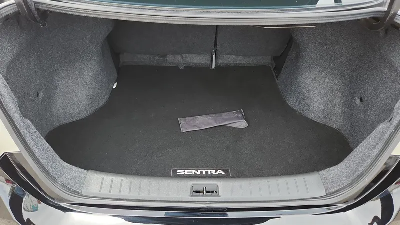Nissan Sentra 2019
