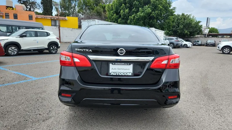 Nissan Sentra 2019