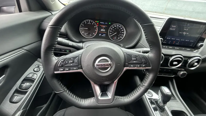 Nissan Sentra 2023